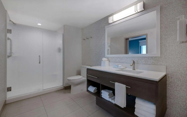 Home2 Suites by Hilton Las Vegas Southwest I-215 Curve