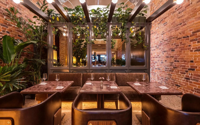Hotel Nelligan