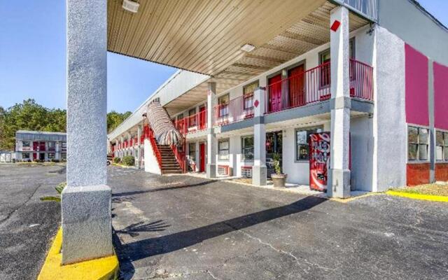 OYO Hotel Pineville LA Hwy 165