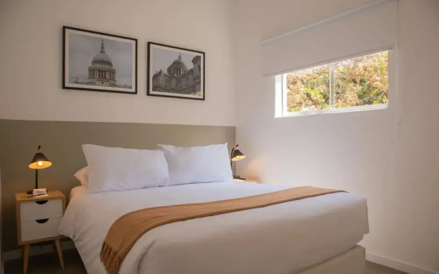 w Impressive 1BR w Terrace in Miraflores
