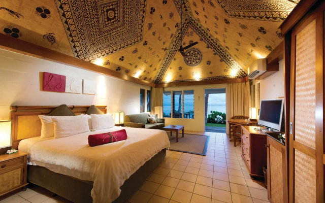 OUTRIGGER Fiji Beach Resort