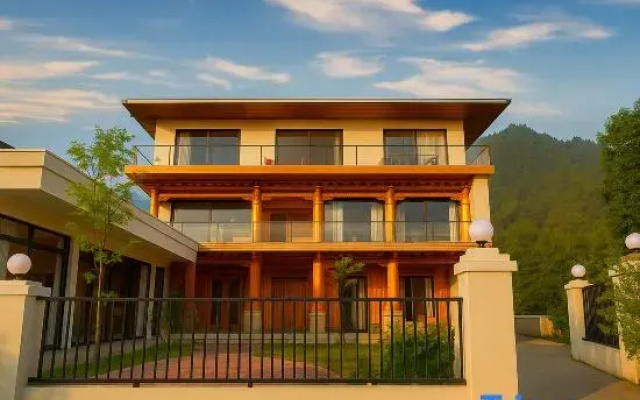 TIBEFAMLY GRASLAND Oxygen-rich Scenic Stay (Songzanlin Temple Scenic Area Branch)