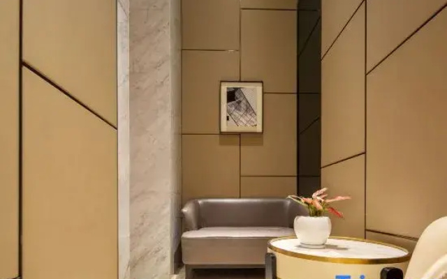 Yunshuiju Hotel Apartment (East Railway Station Universal Hui Branch)