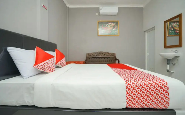 OYO 2492 Nindy Homestay