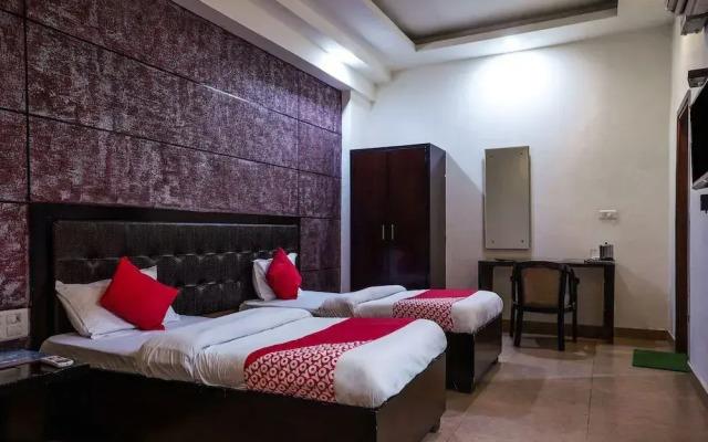 Hotel Kartikay Grand by OYO Rooms