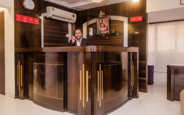 Hotel Daisy Residency