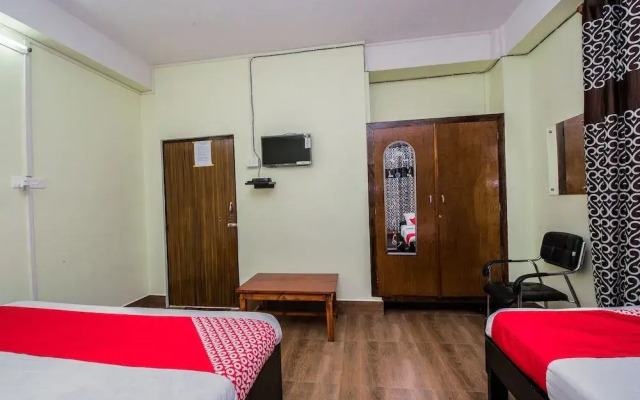 OYO 16051 Cherry Blossom Inn