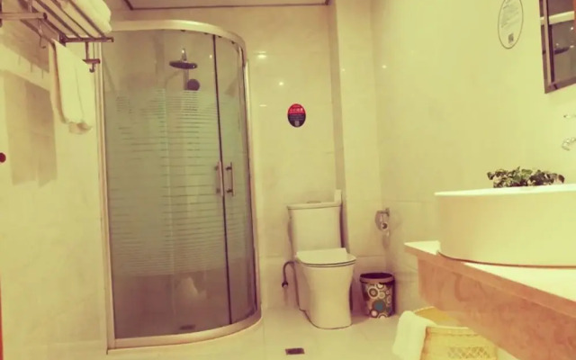GreenTree Inn Shangrao Guangfeng District Huaxi Auto Trade City Business Hotel