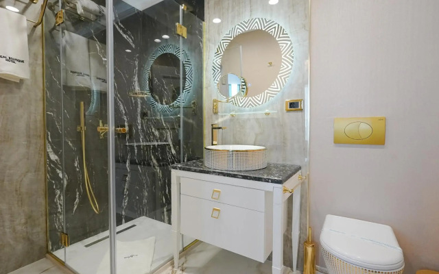 W Regal Boutique&Spa
