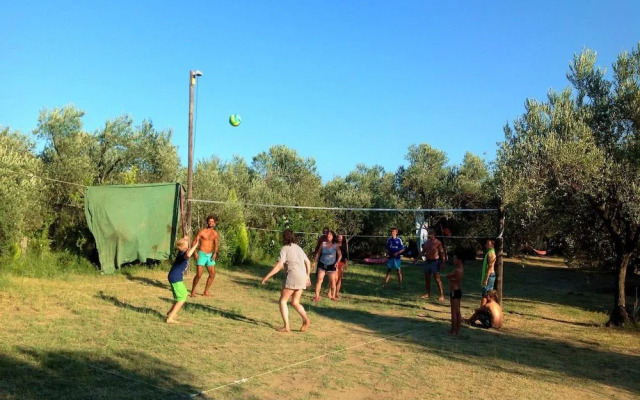 Hotel Oiki Beach Camp