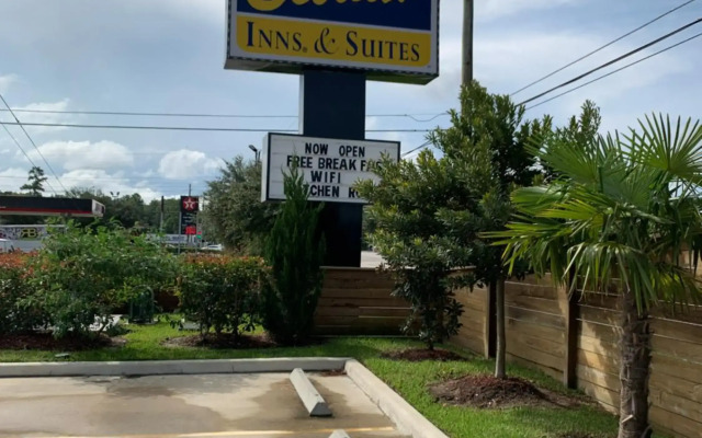 Scottish Inn & Suites - IAH Airport