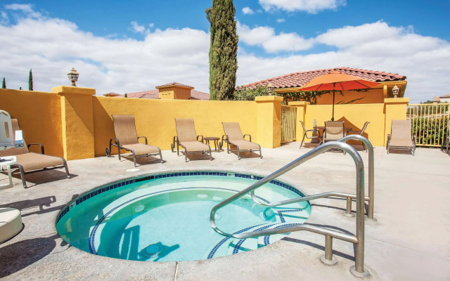 La Quinta Inn & Suites by Wyndham Paso Robles