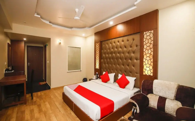 Capital O 27646 Hotel Grand Sm Regency