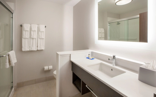 Holiday Inn Express & Suites Leander by IHG