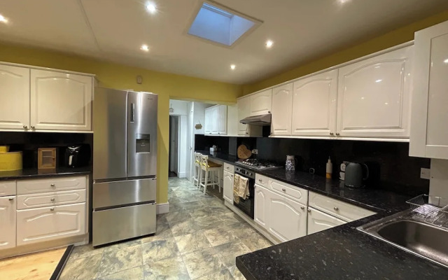 Sleeps5- Family Friendly - Garden & Free Parking