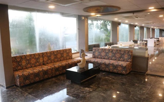 Nest Beacon Resort Daman