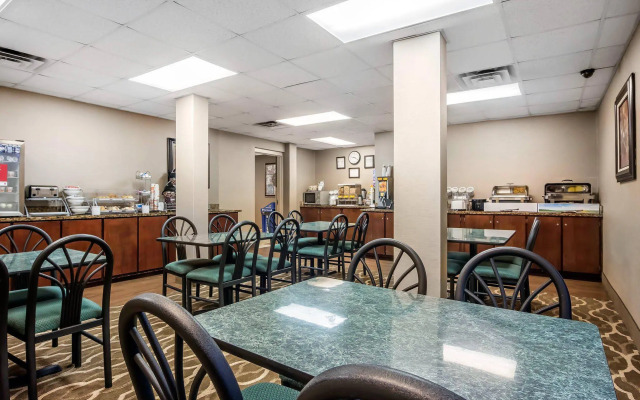 Comfort Suites Columbus State University Area