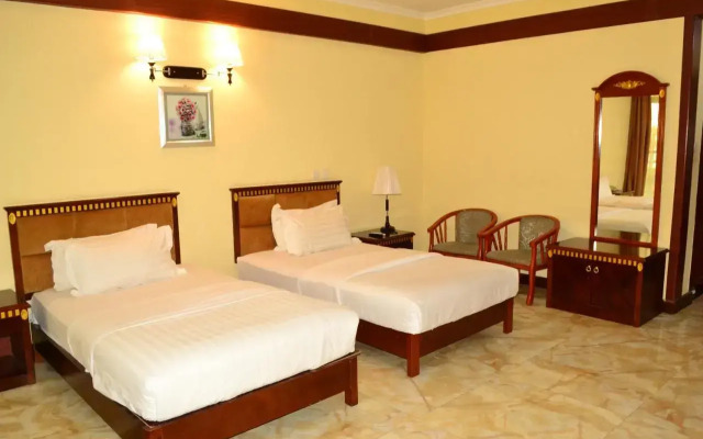 Morena Hotel