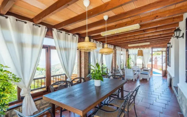 Villa Pinto Torrox by Ruralidays