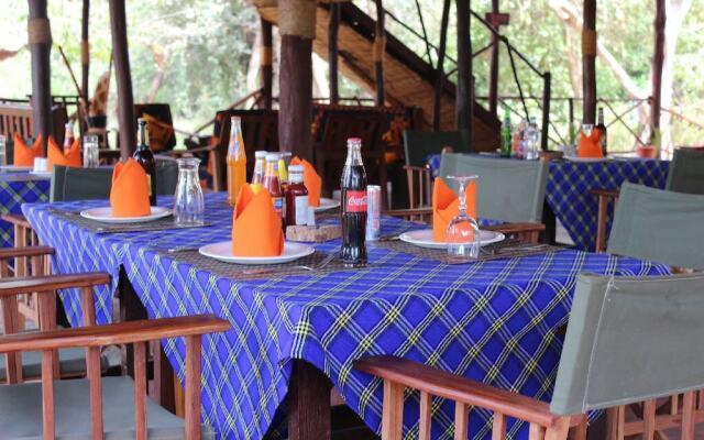 Zarafa Tented Camp