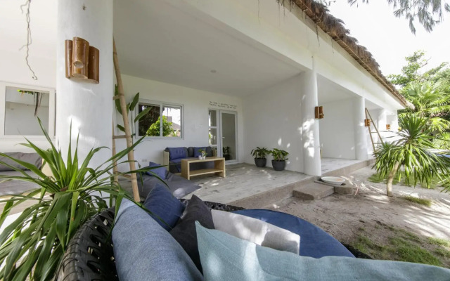 Ocean Vida Beach and Dive Resort
