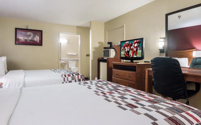 Red Roof Inn Conroe North - Willis