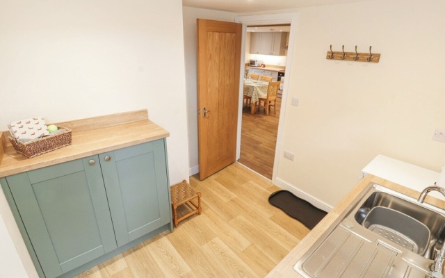 1 Brookside