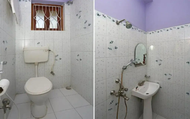 Sterling Guest House by OYO Rooms