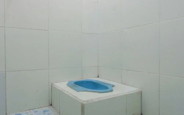 OYO 2371 Islami Family Residence