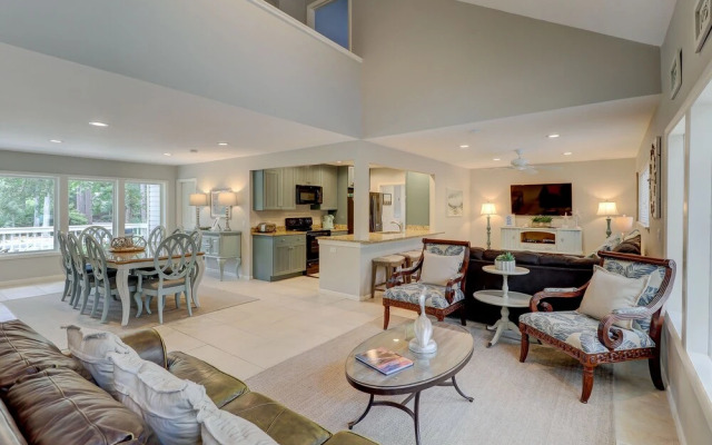 44 Sea Lane Holiday Home