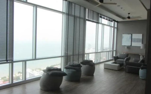 Centric Sea Pattaya Condo by Pattaya Lettings