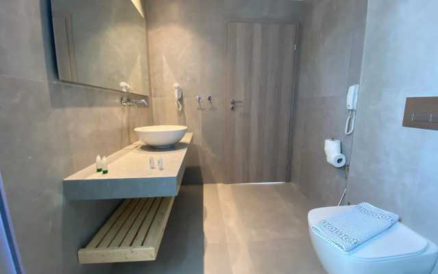 Blue Aegean Hotel & Suites