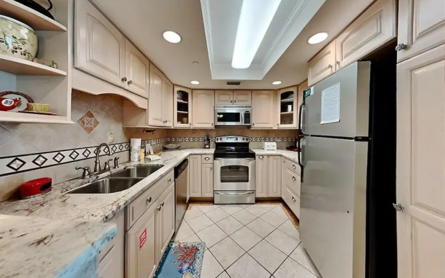 Perdido Towers by Southern Vacation Rentals