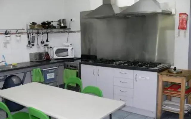 Adelaide Backpackers Inn