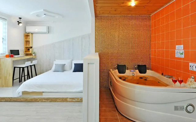 Gyeongju Insta Spa Pension