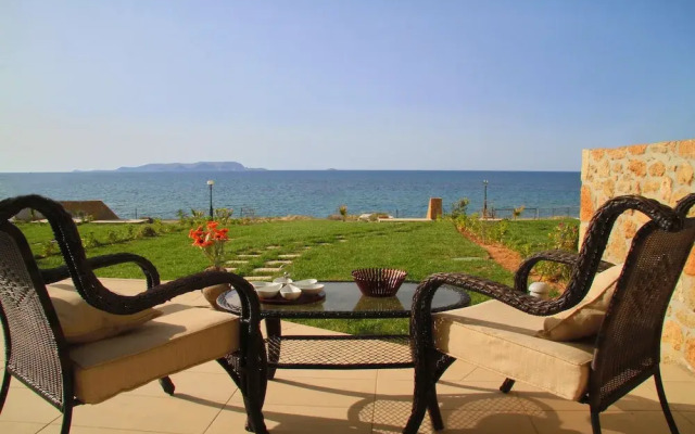 Villas Beach Front Mary