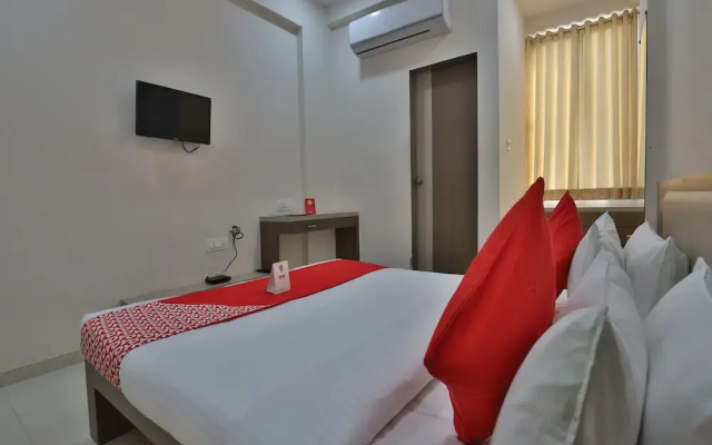 OYO 12309 Hotel Ananya