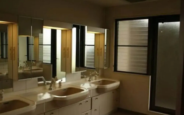 B & B Pension Hakone