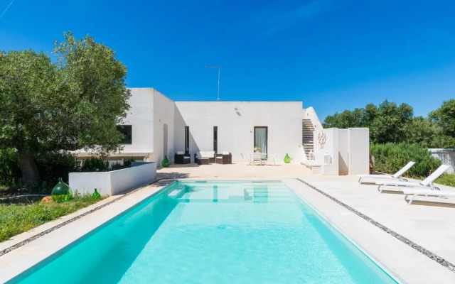 Villa Aura d Olivo con Piscina by Wonderful Italy