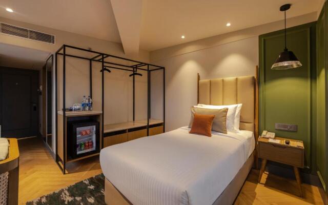 Sarovar Portico Srinagar