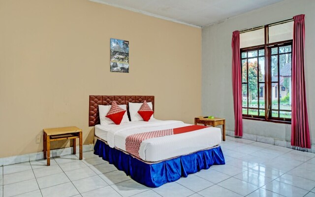 Capital O 92214 Beristera Hotel