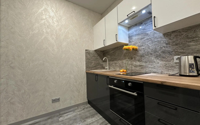 Апартаменты на площади Сенная 1