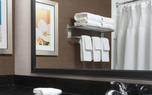 Fairfield Inn & Suites Peru