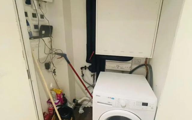 Inviting 2-bed Apartment in London