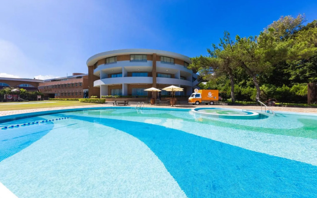 Tao Yuan Golf & Country Club Yaward Resort