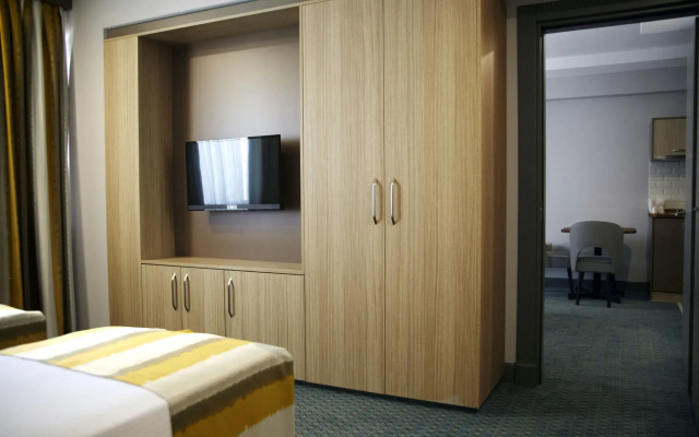 Tophane Suites