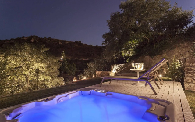 Locanda Don Serafino Historical Boutique Hotel