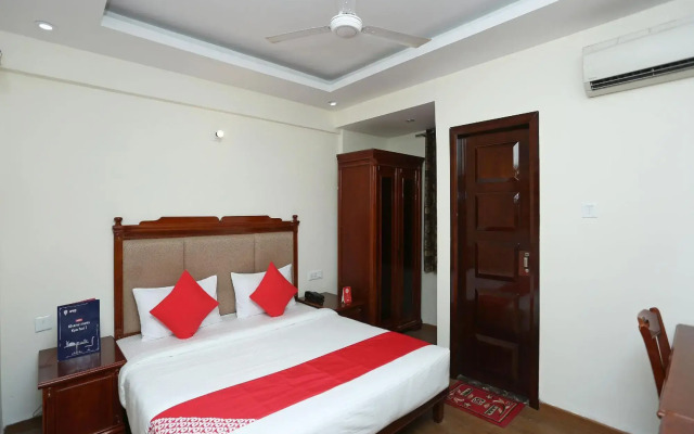 Hotel Kenil Star