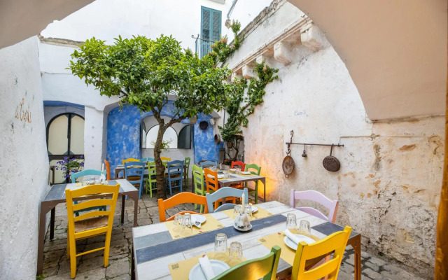 Camera Luce In Racale