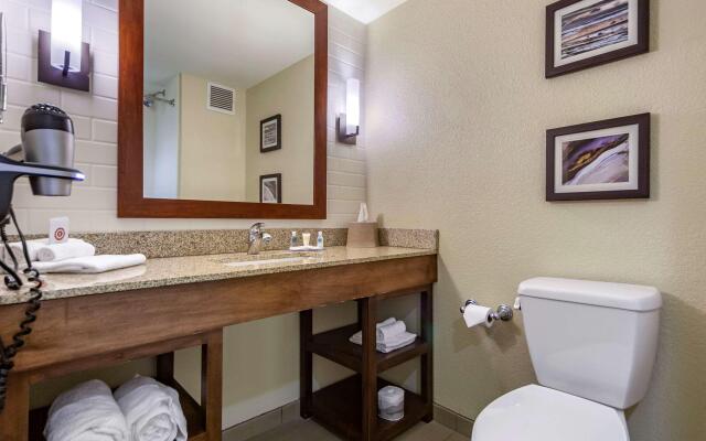 Comfort Inn & Suites Sidney I-80